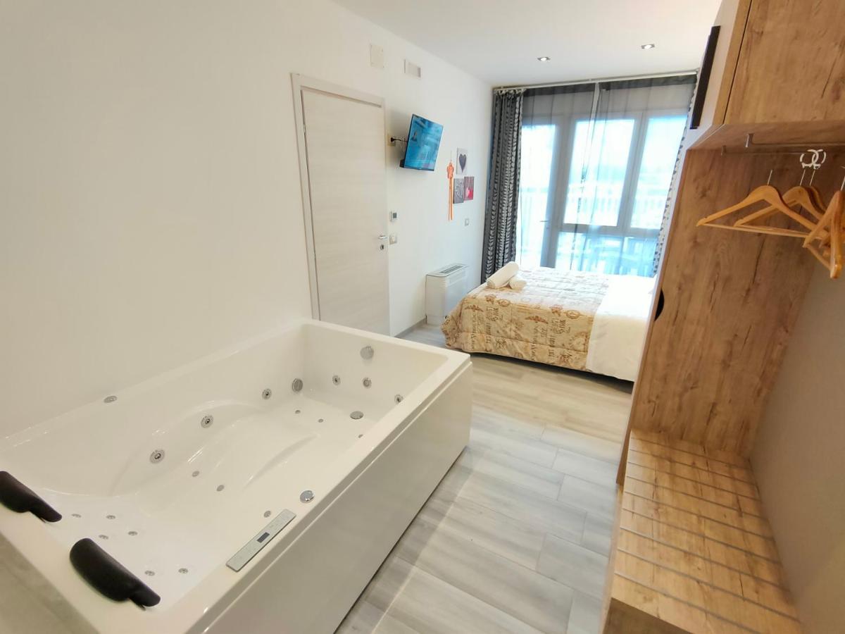 Residence Cristine Рива-дель-Гарда Екстер'єр фото