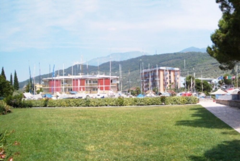 Residence Cristine Рива-дель-Гарда Екстер'єр фото